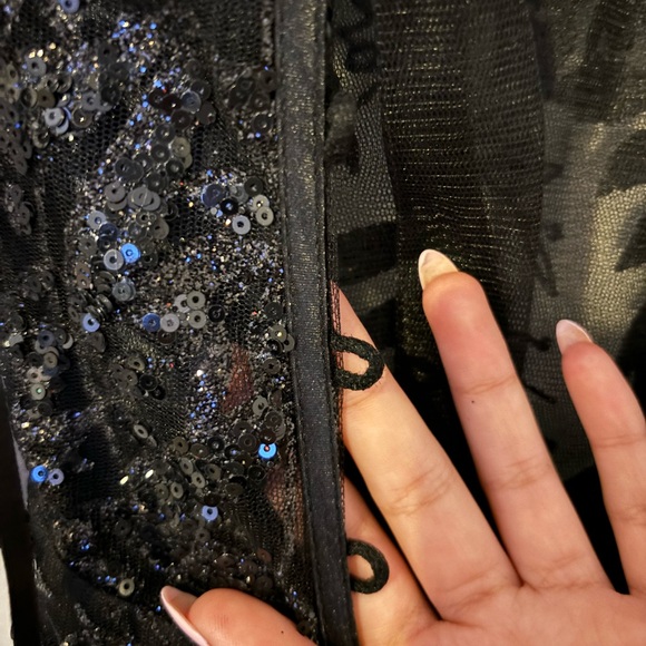 Mini Black sparkly Sequin party dress with corset and cross tie back (backless) - Picture 9 of 11